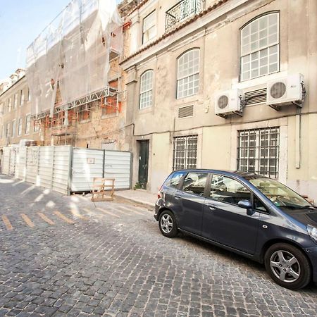 Lovelystay - Cais Apartment River View Lisbon Bagian luar foto